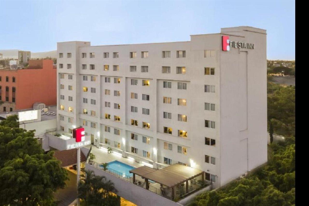 Fiesta Inn Guadalajara Expo Zapopan Exterior photo