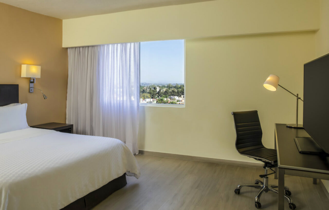 Fiesta Inn Guadalajara Expo Zapopan Exterior photo
